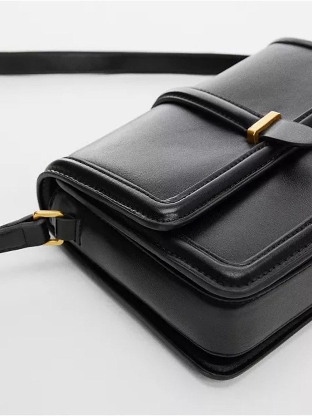 MANGO Rectangle Piece Classic Black Leather Crossbody Bag with Gold Accent NWOT - Picture 2 of 12